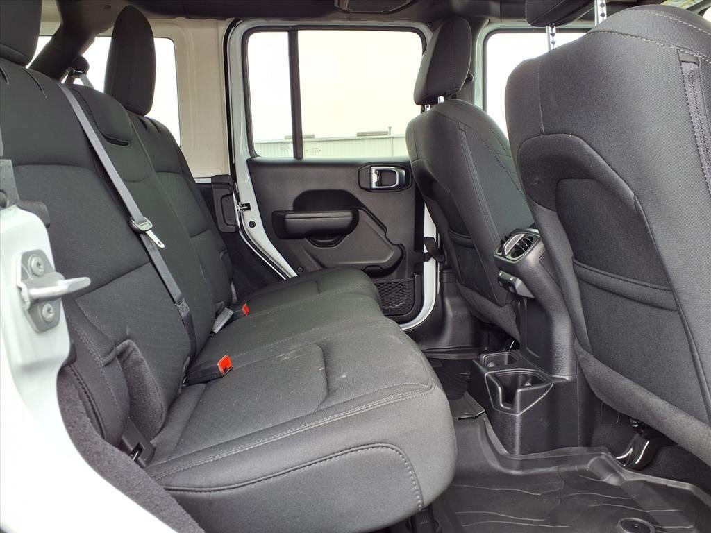 2022 Jeep Wrangler Unlimited Willys 4x4