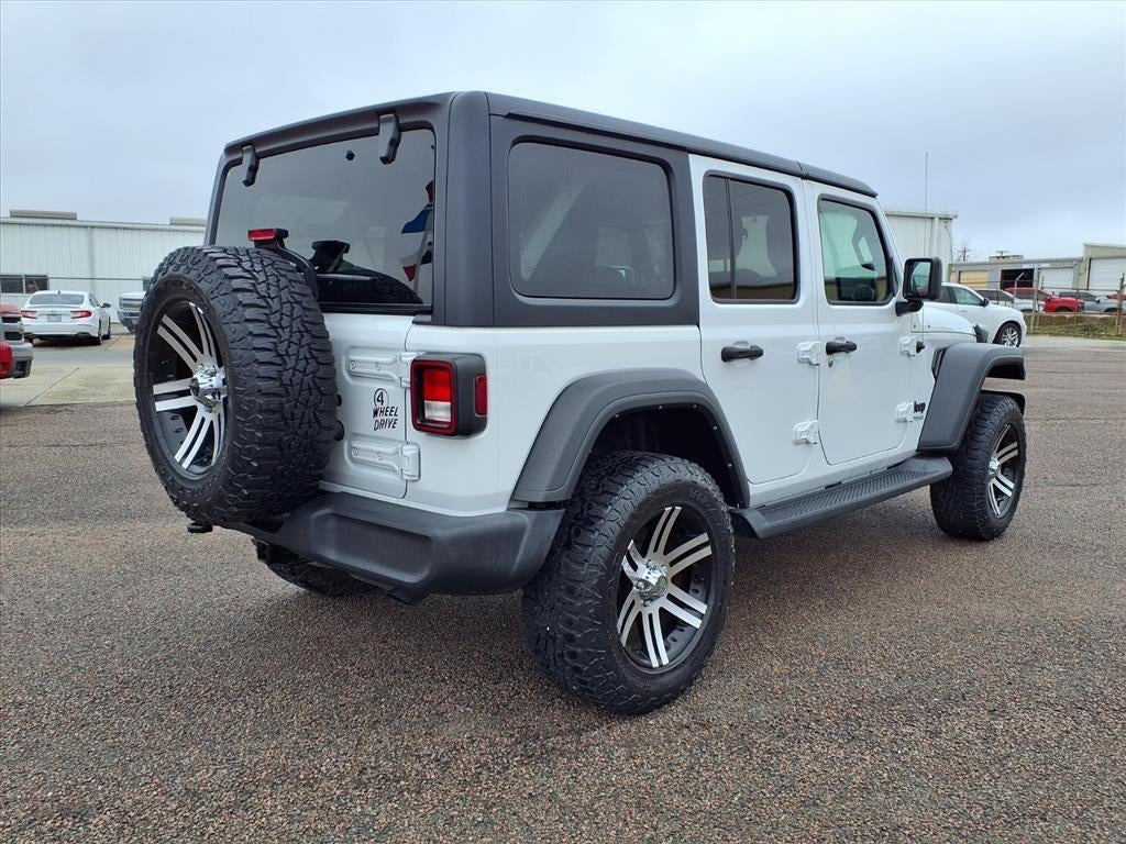 2022 Jeep Wrangler Unlimited Willys 4x4