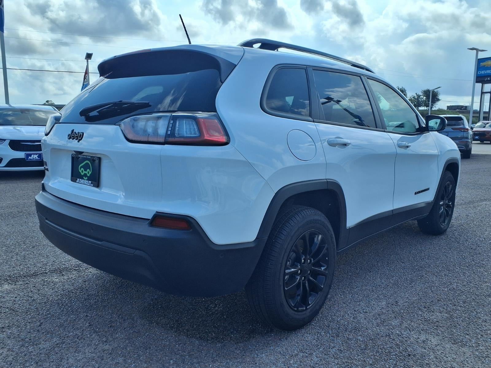 2023 Jeep Cherokee Altitude Lux
