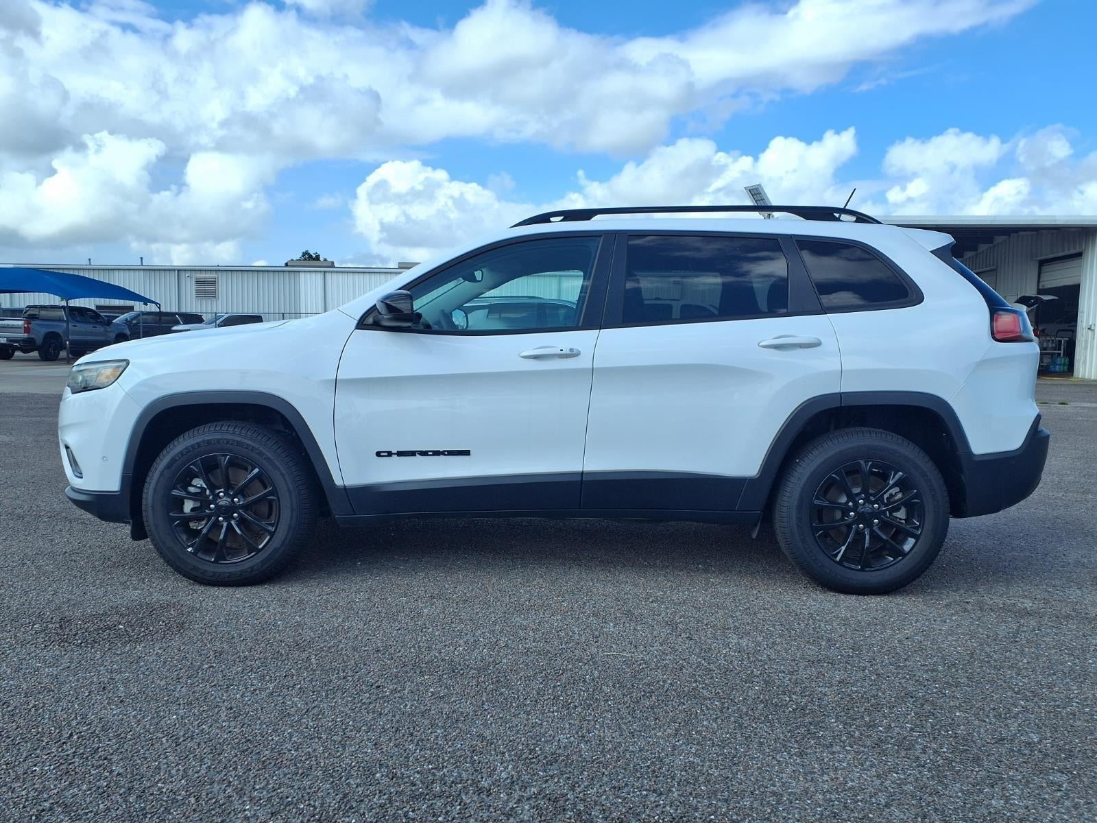 2023 Jeep Cherokee Altitude Lux