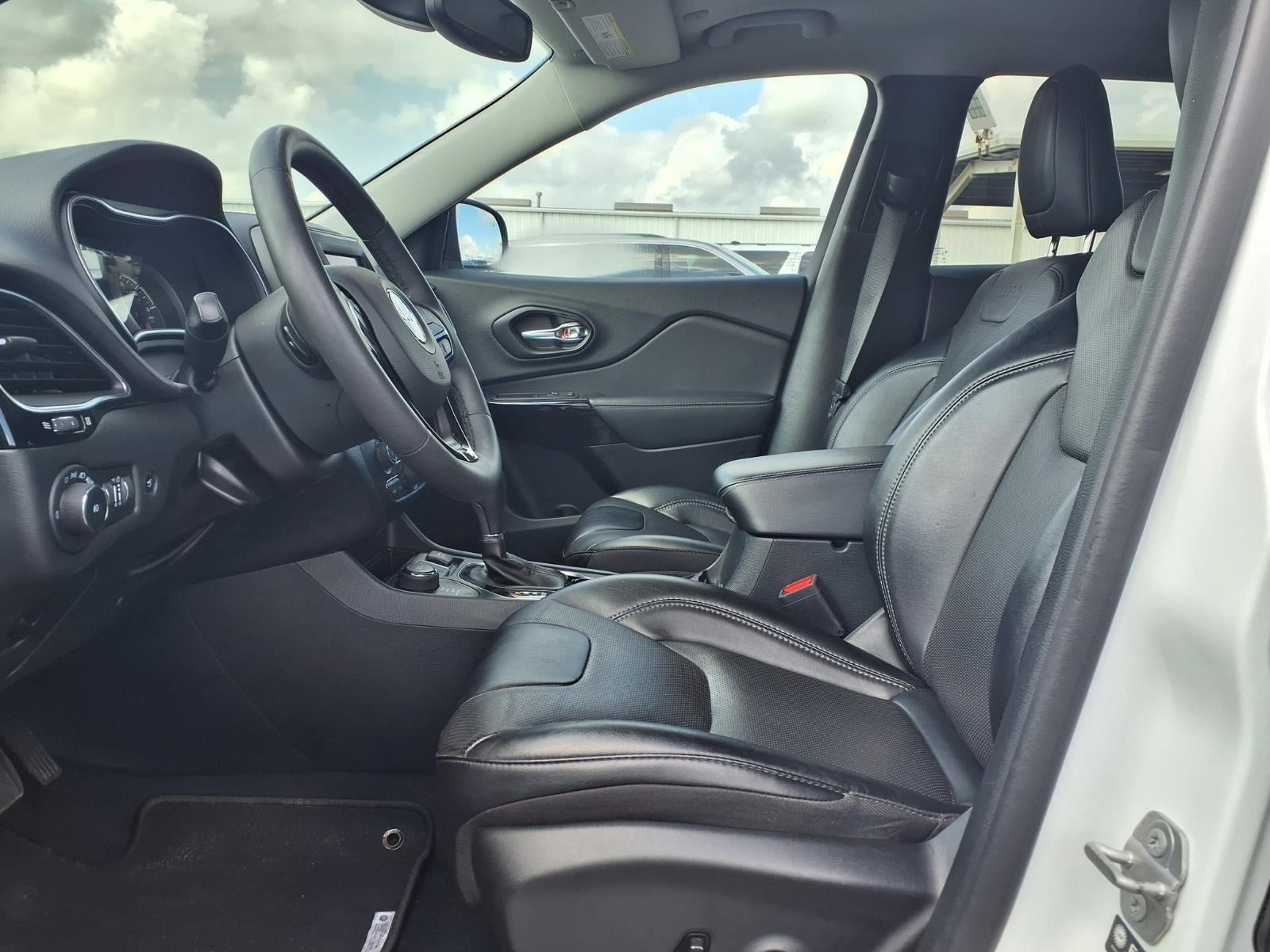 2023 Jeep Cherokee Altitude Lux