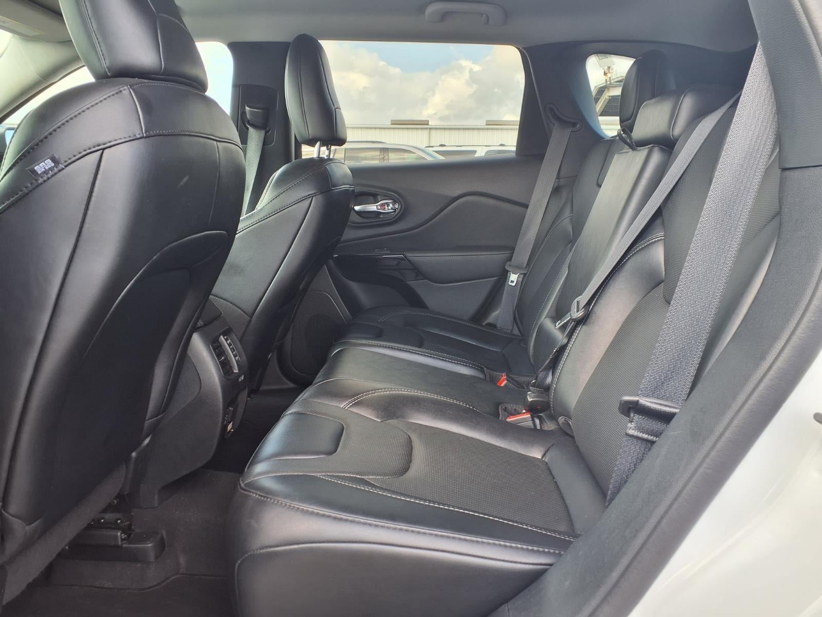 2023 Jeep Cherokee Altitude Lux
