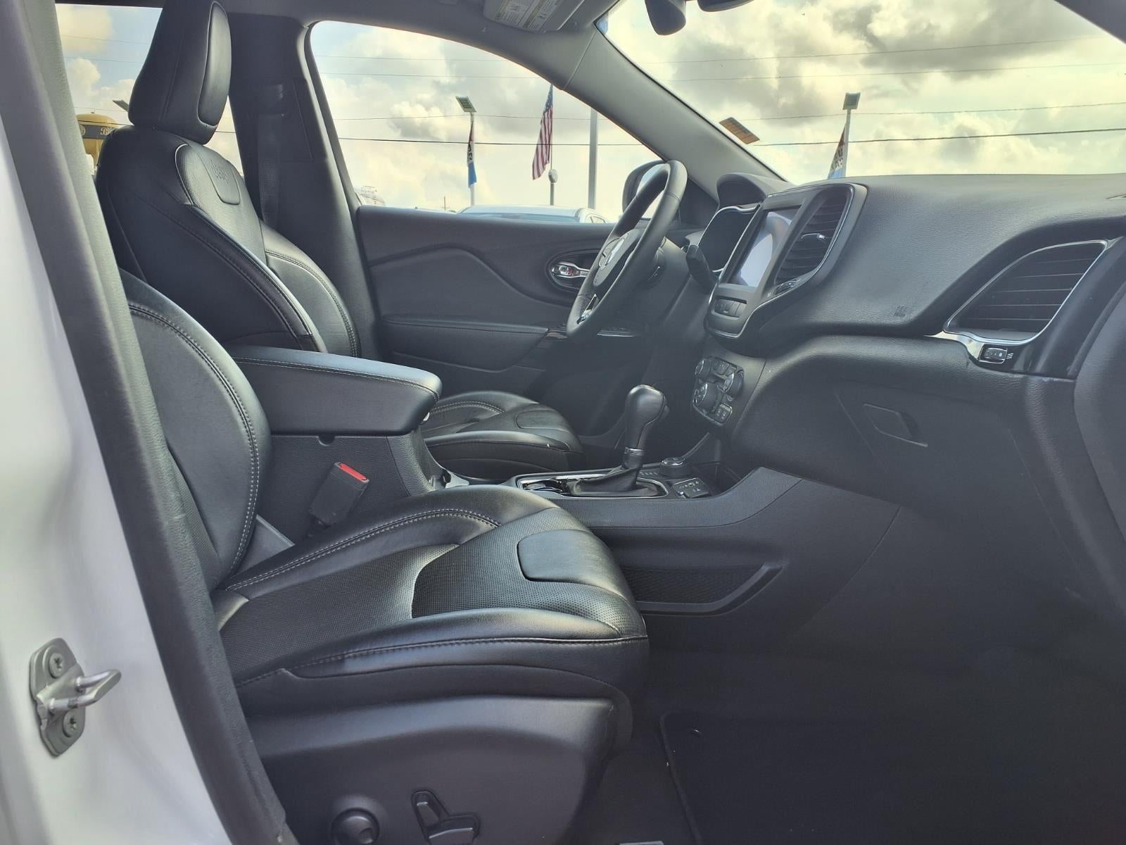 2023 Jeep Cherokee Altitude Lux