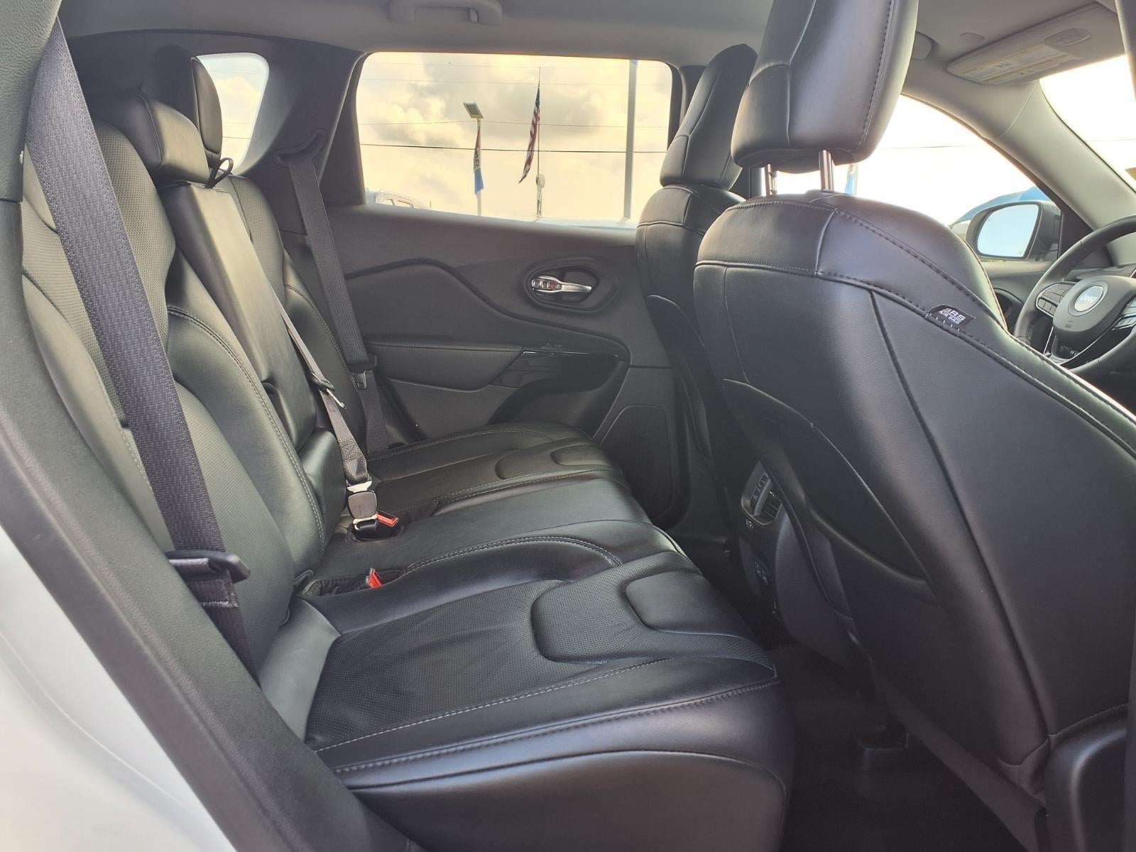 2023 Jeep Cherokee Altitude Lux