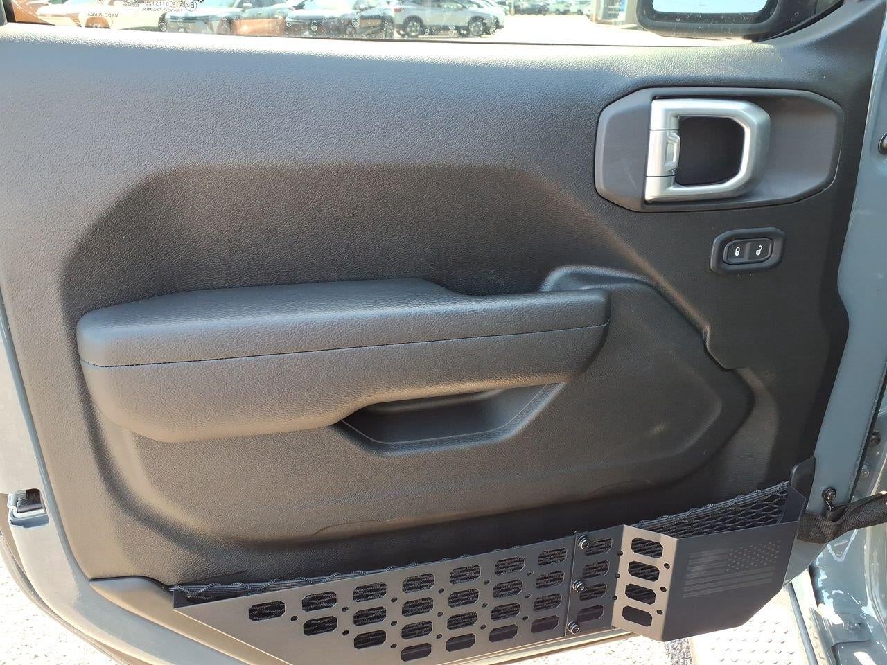 2025 Jeep Wrangler 2-Door Sport 4x4