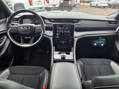 2024 Jeep Grand Cherokee L Altitude X 4x2