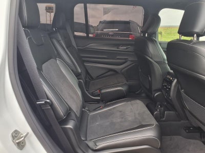 2024 Jeep Grand Cherokee L Altitude X 4x2