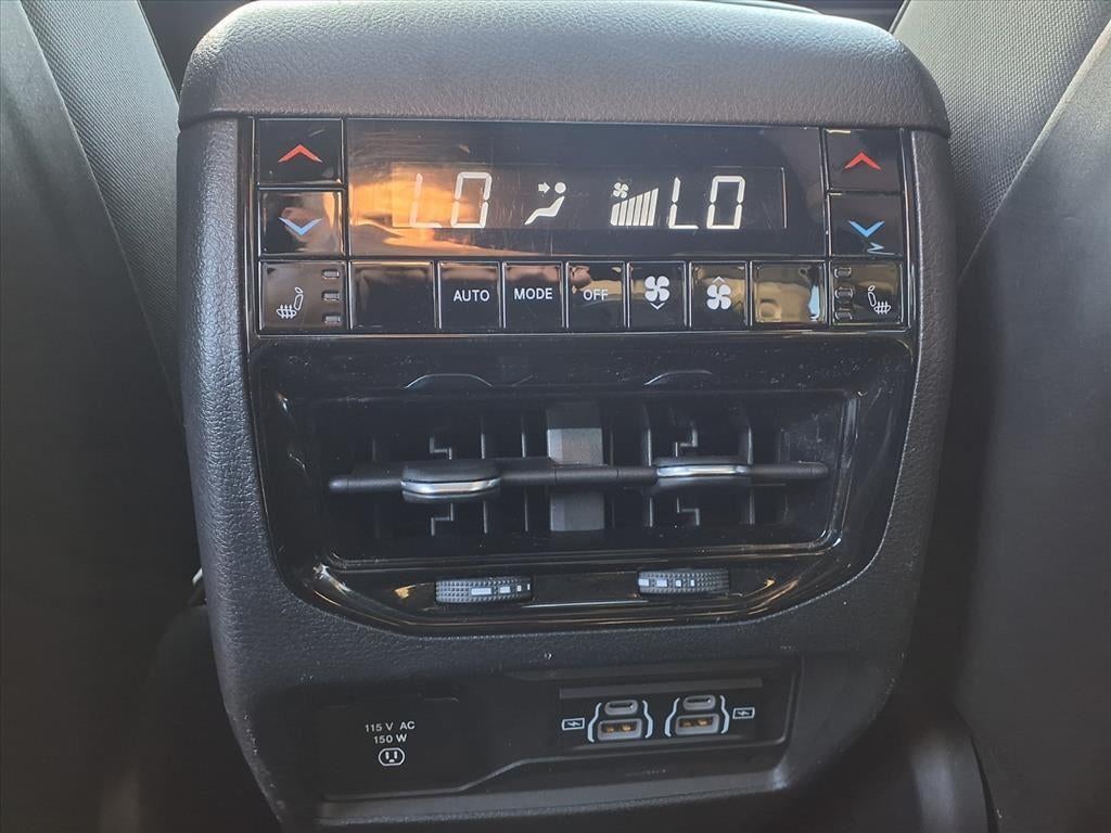 2021 Jeep Grand Cherokee L Overland 4x2