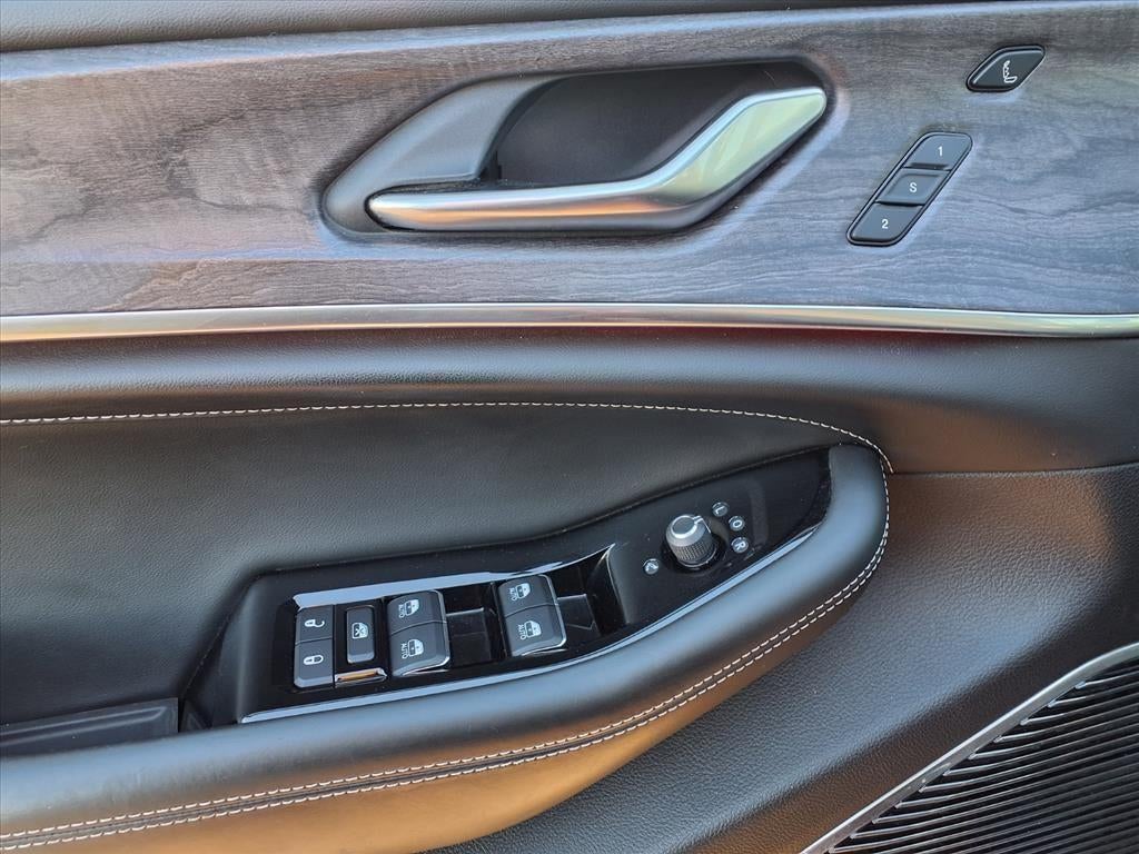 2021 Jeep Grand Cherokee L Overland 4x2