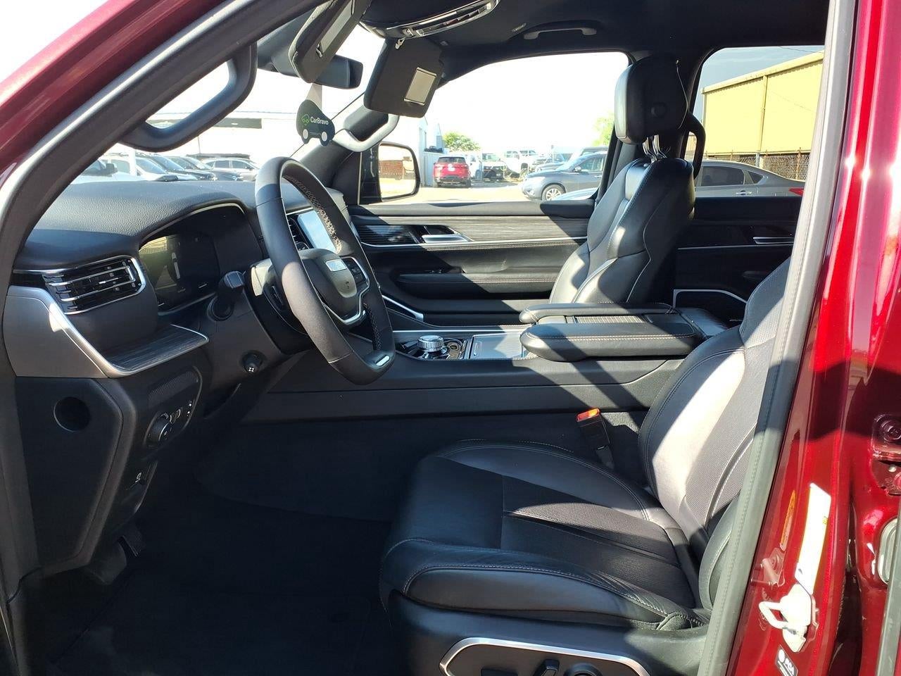 2024 Jeep Wagoneer L Series II - Photo 20