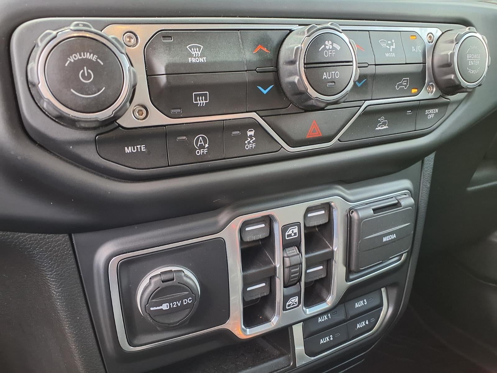 2023 Jeep Gladiator Overland