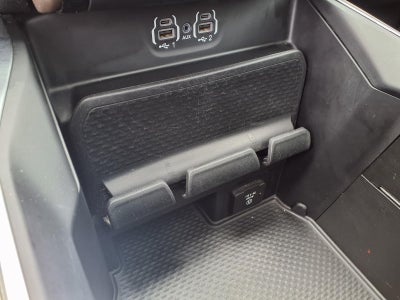 2021 RAM 1500 Laramie Crew Cab 4x2 5'7" Box