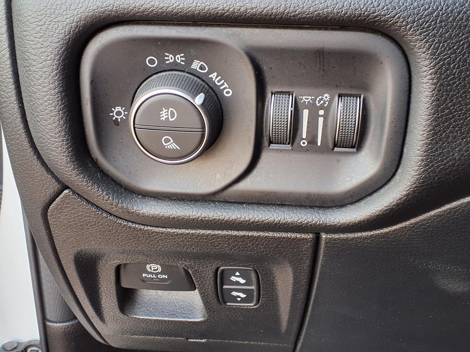 2025 RAM Ram 1500 Pickup Rebel - Photo 16