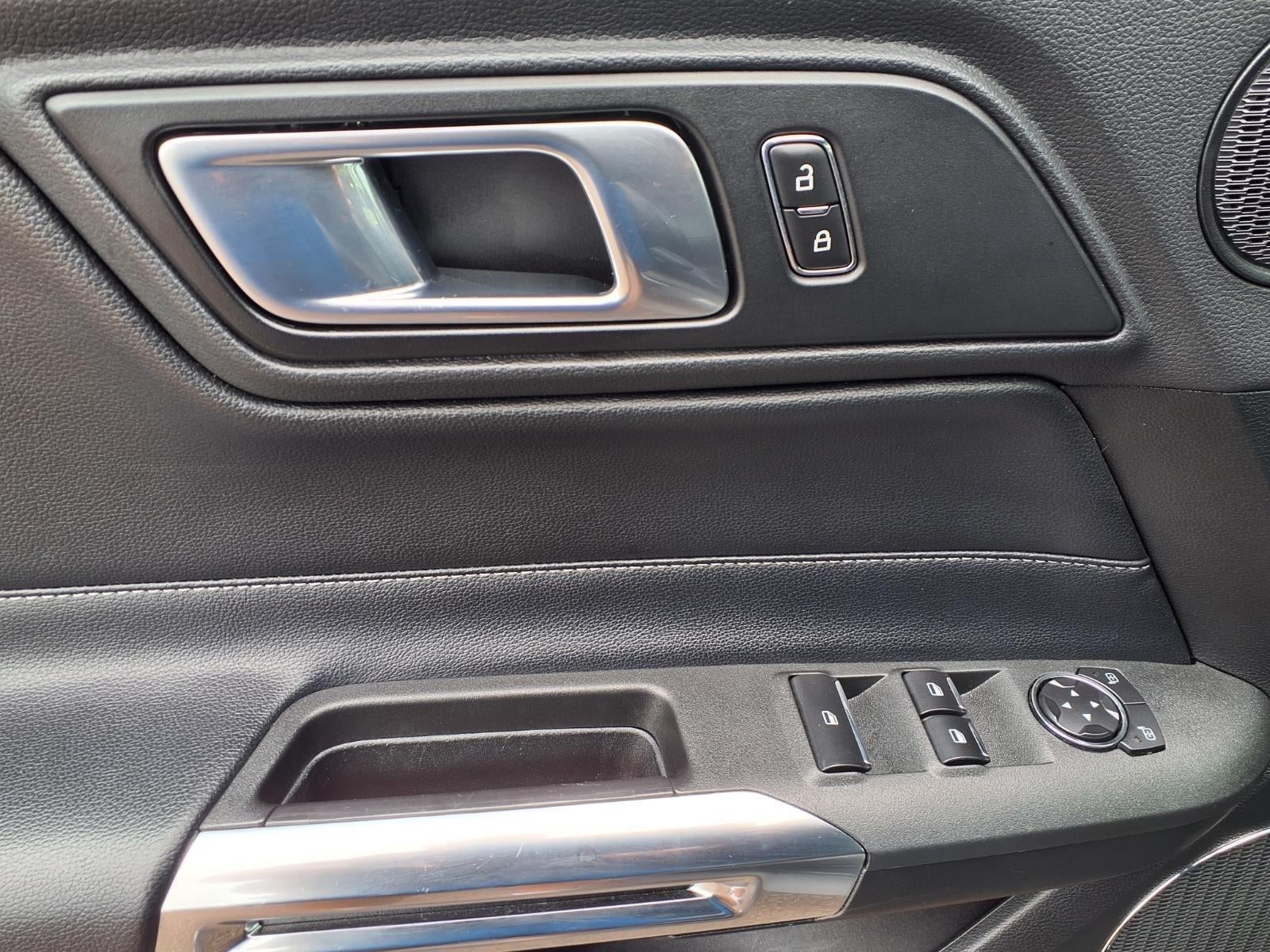 2023 Ford Mustang EcoBoost