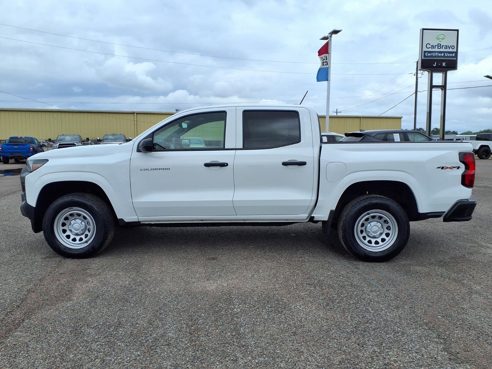 2025 Chevrolet Colorado WT/LT