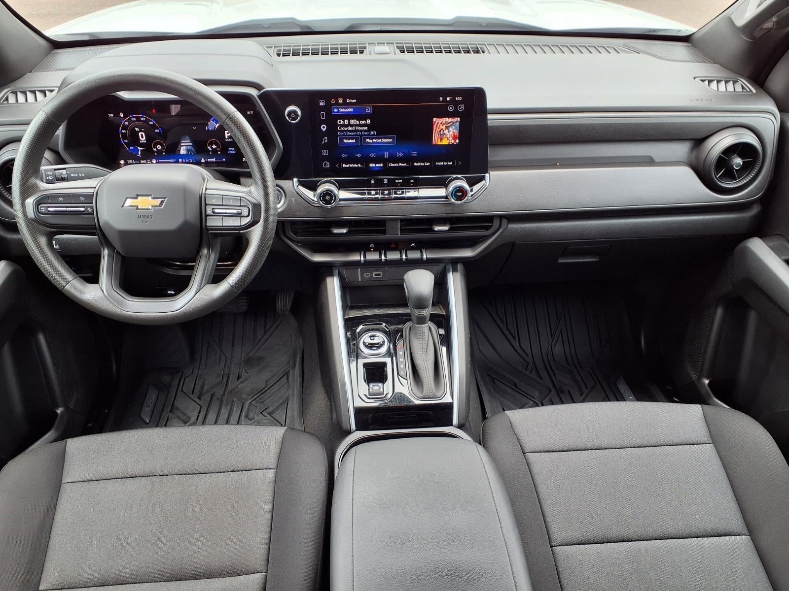 2025 Chevrolet Colorado WT/LT