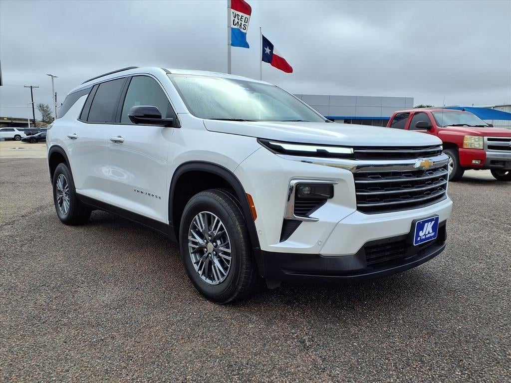 2024 Chevrolet Traverse LT