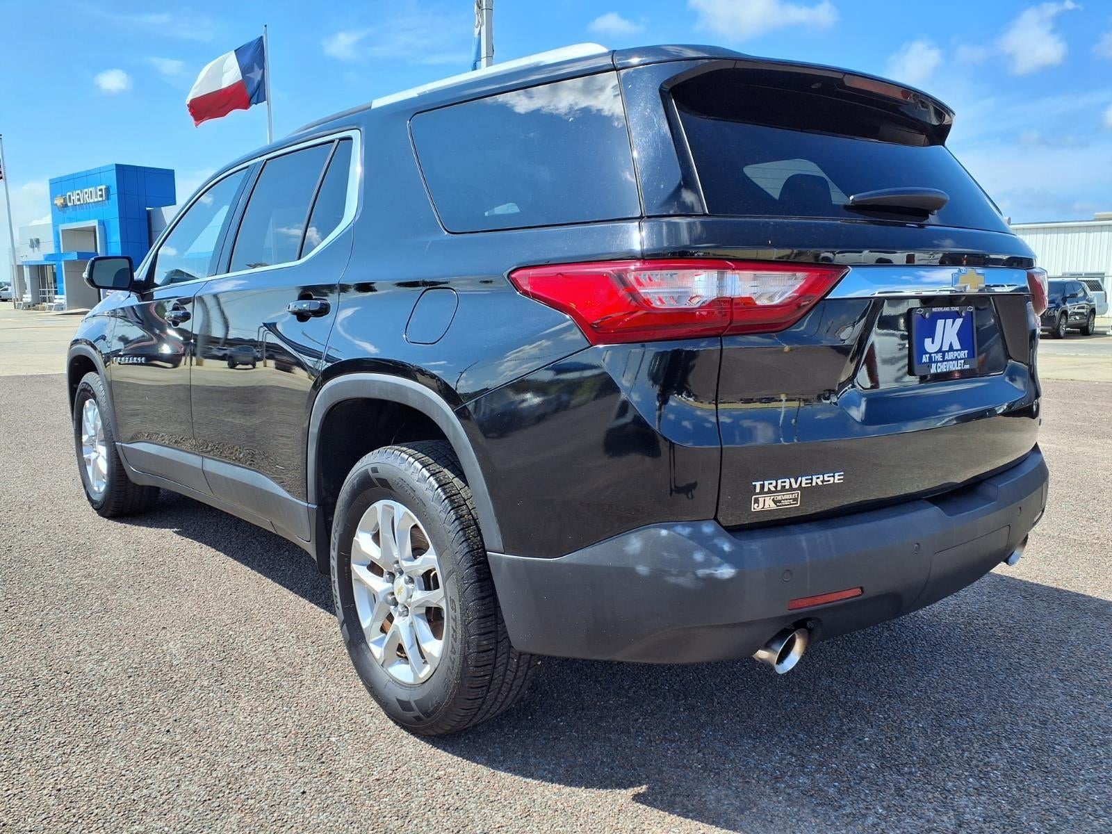 2018 Chevrolet Traverse LT Cloth