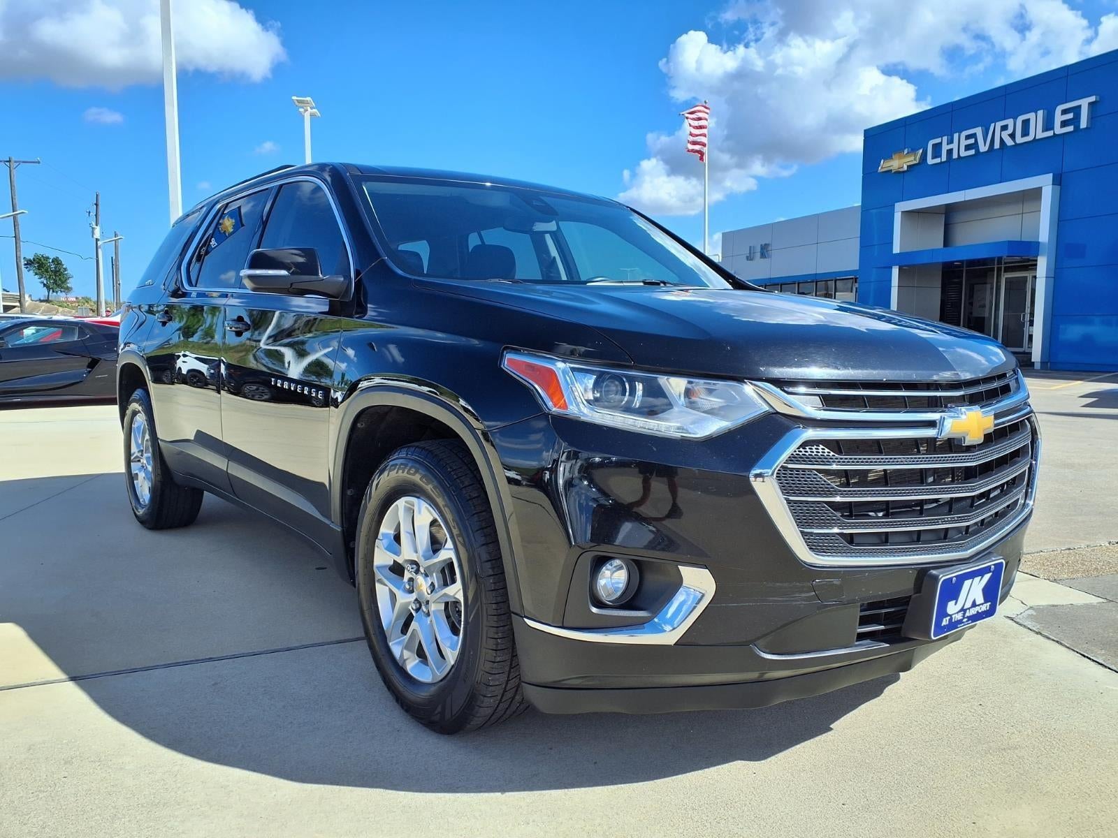 2021 Chevrolet Traverse LT Cloth