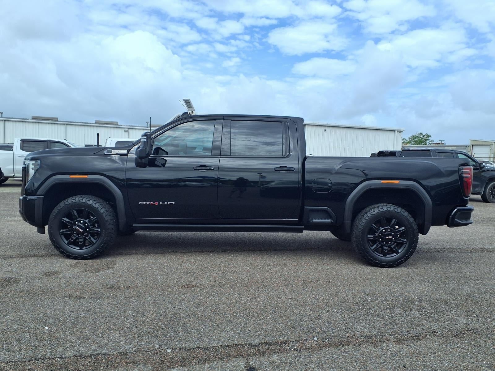 2024 GMC Sierra 2500 HD AT4
