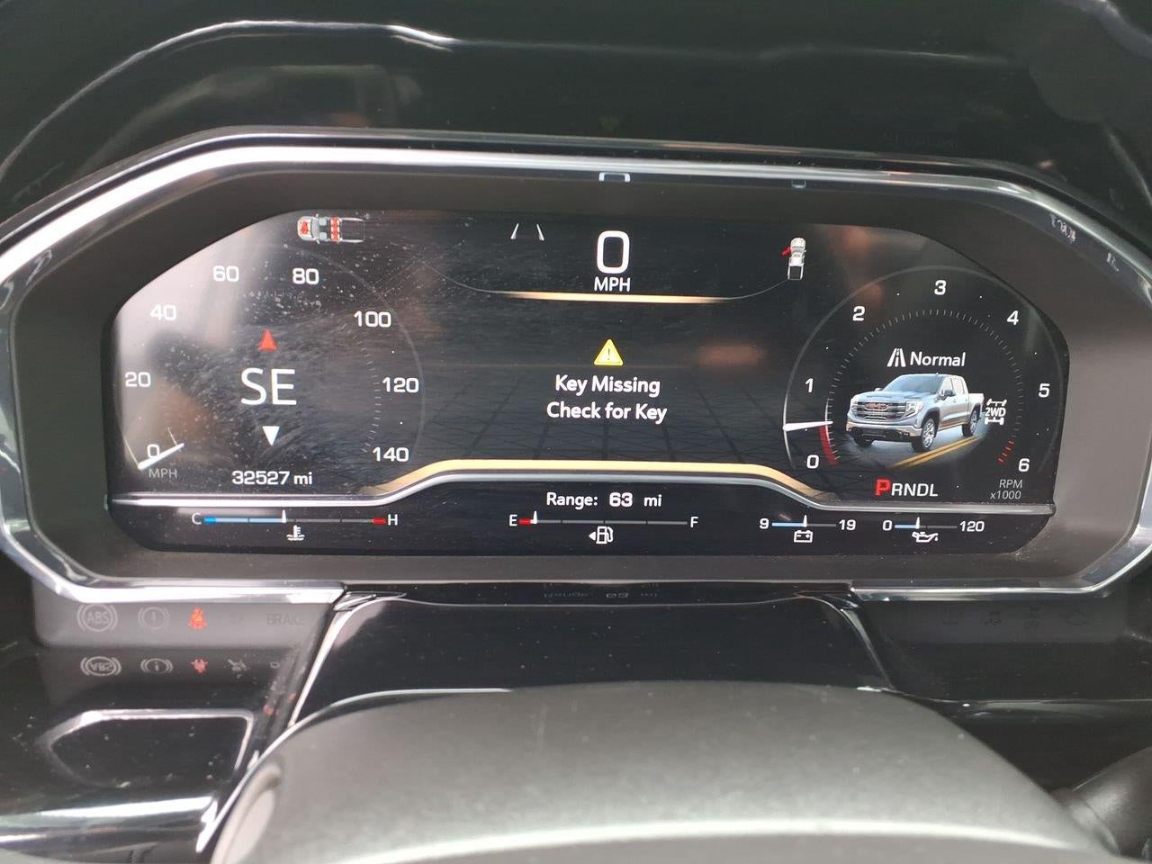 2025 GMC Sierra 1500 SLT - Photo 12