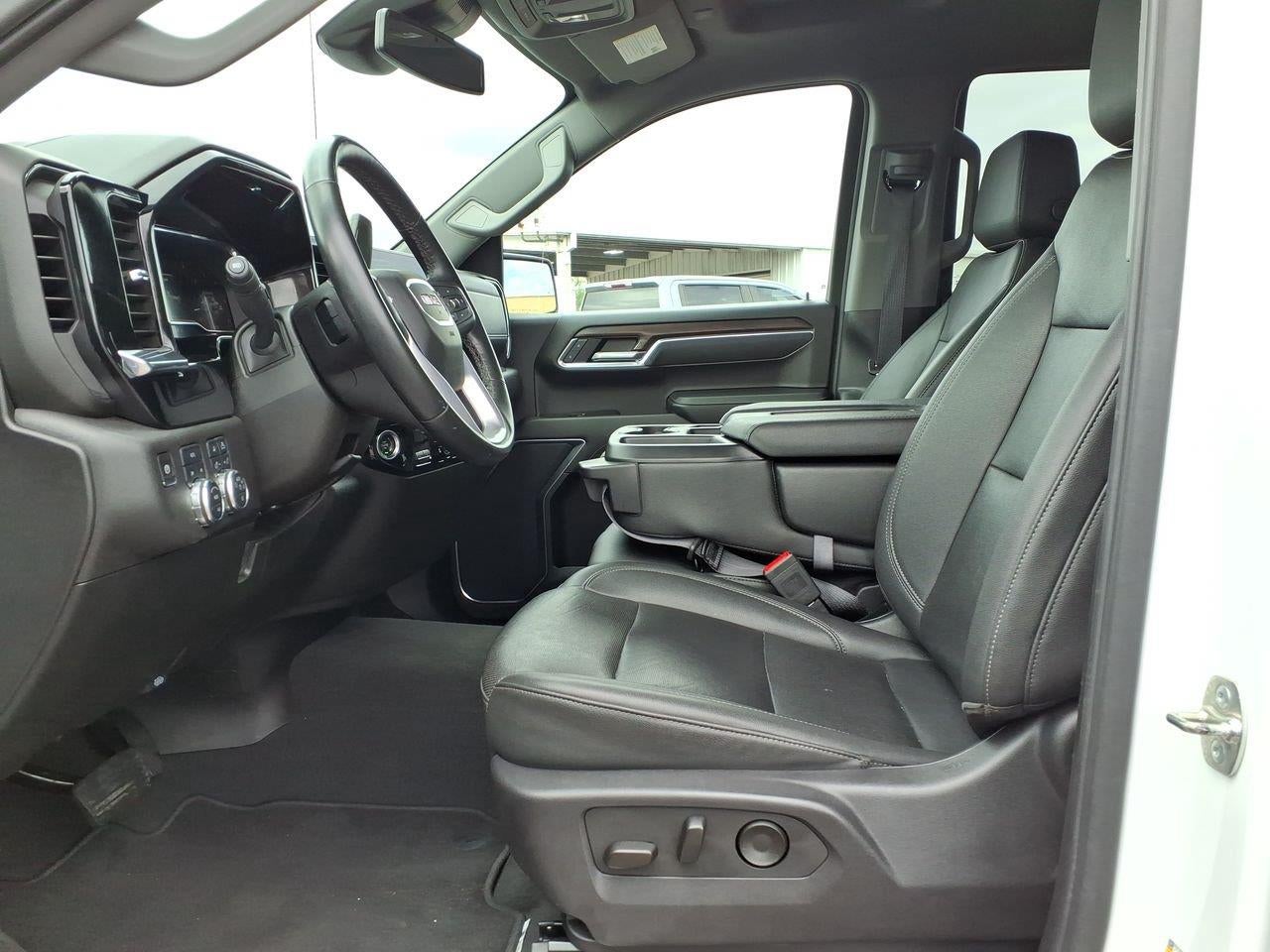 2025 GMC Sierra 1500 SLT - Photo 20
