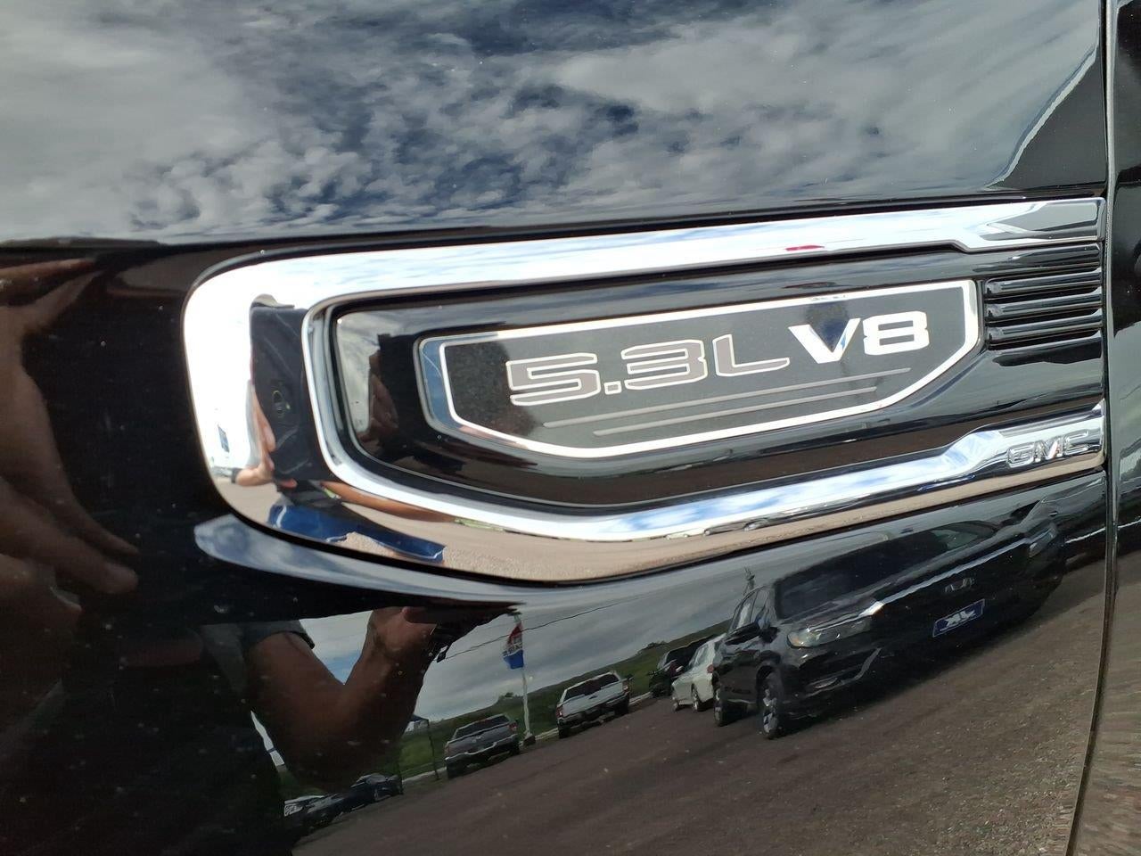 2025 GMC Sierra 1500 SLT - Photo 33