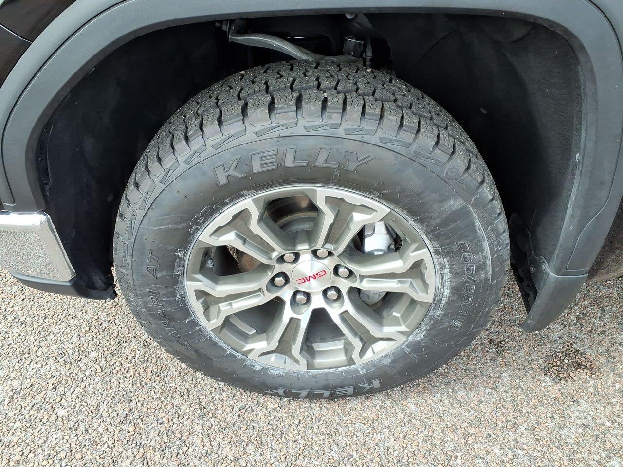 2025 GMC Sierra 1500 SLT - Photo 34