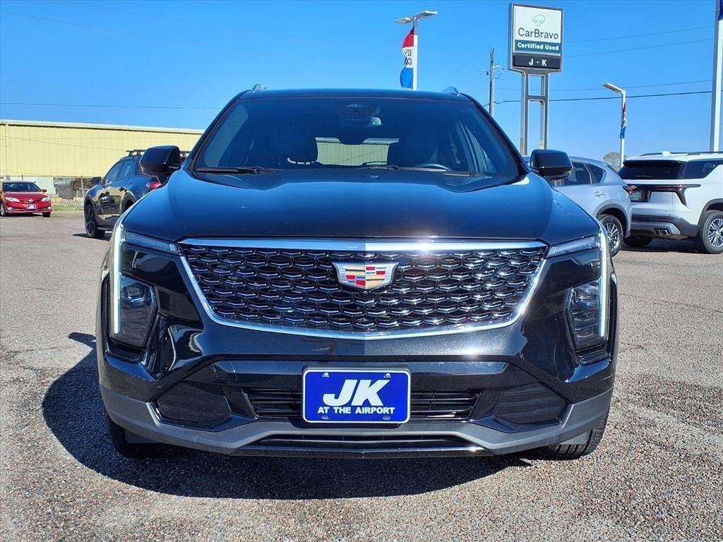 2025 Cadillac XT4 Premium Luxury