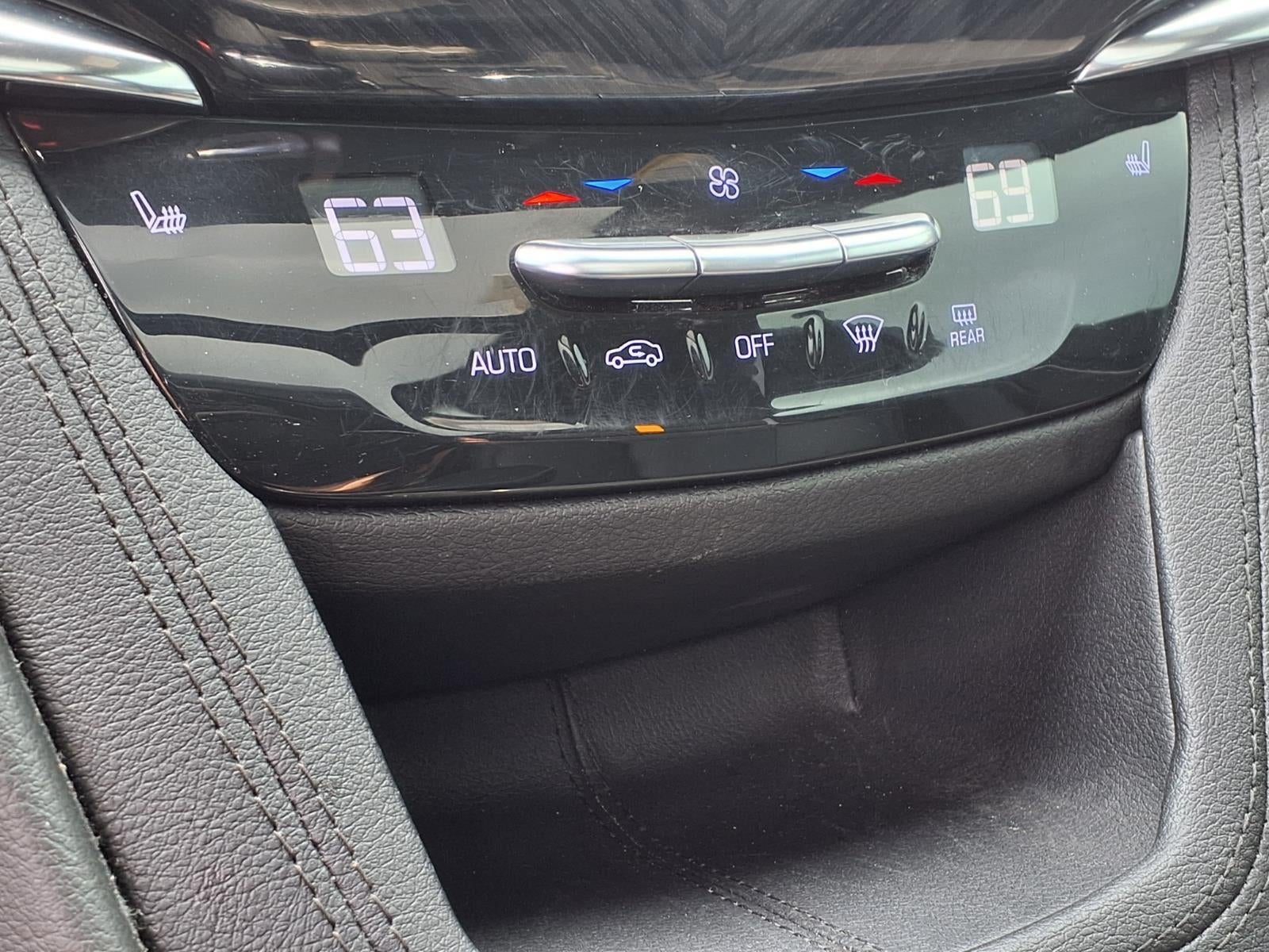 2020 Cadillac XT6 FWD Premium Luxury