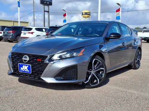 2025 Nissan Altima SR FWD