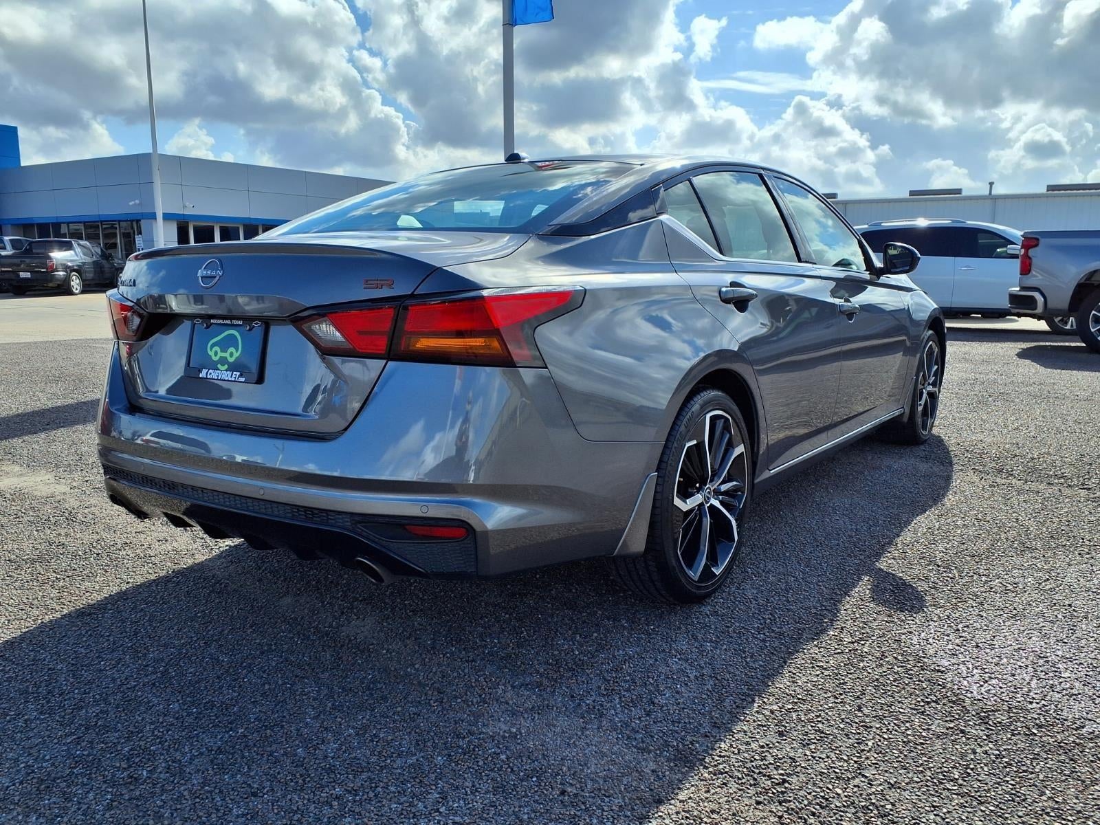 2025 Nissan Altima SR FWD