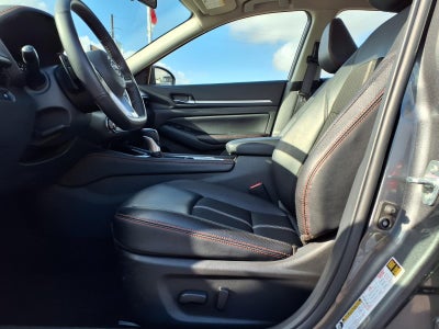 2025 Nissan Altima SR FWD