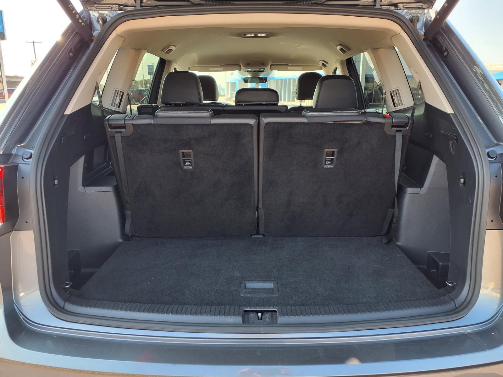 2025 Volkswagen Atlas 2.0T SE w/Technology