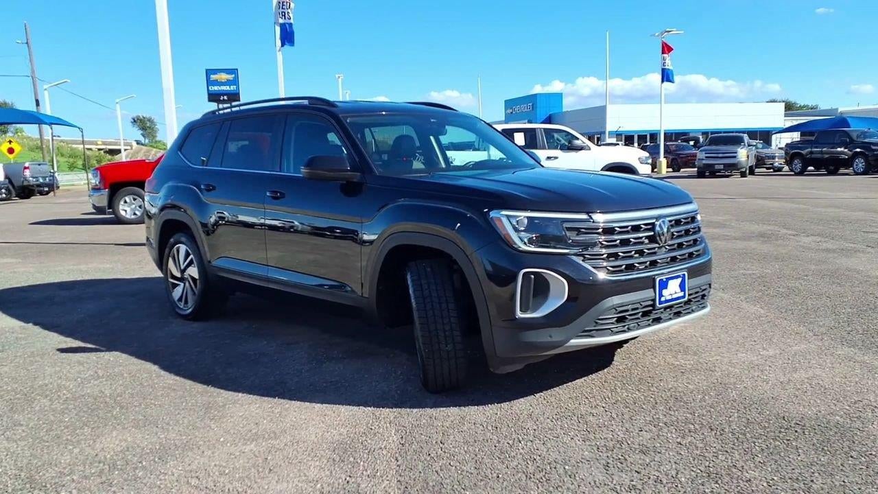 2025 Volkswagen Atlas 2.0T SE w/Technology