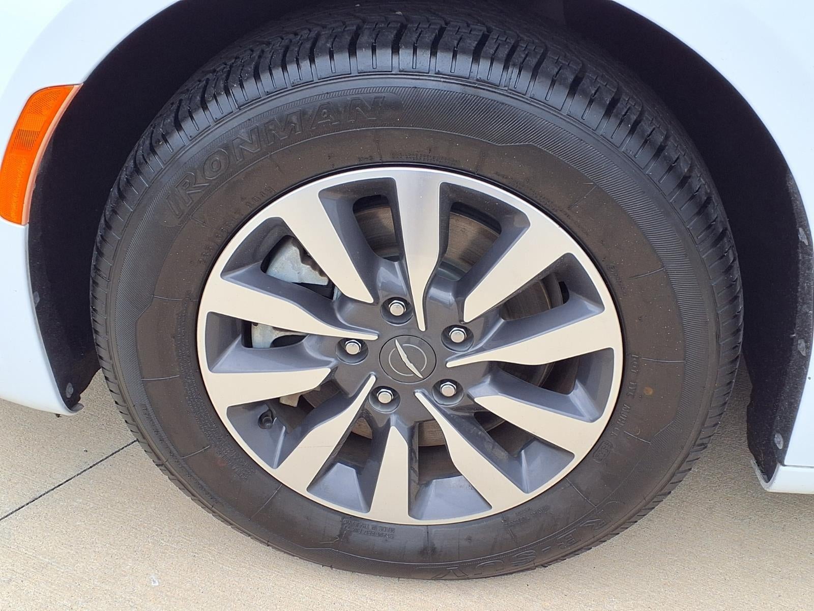 2021 Chrysler Pacifica Touring L