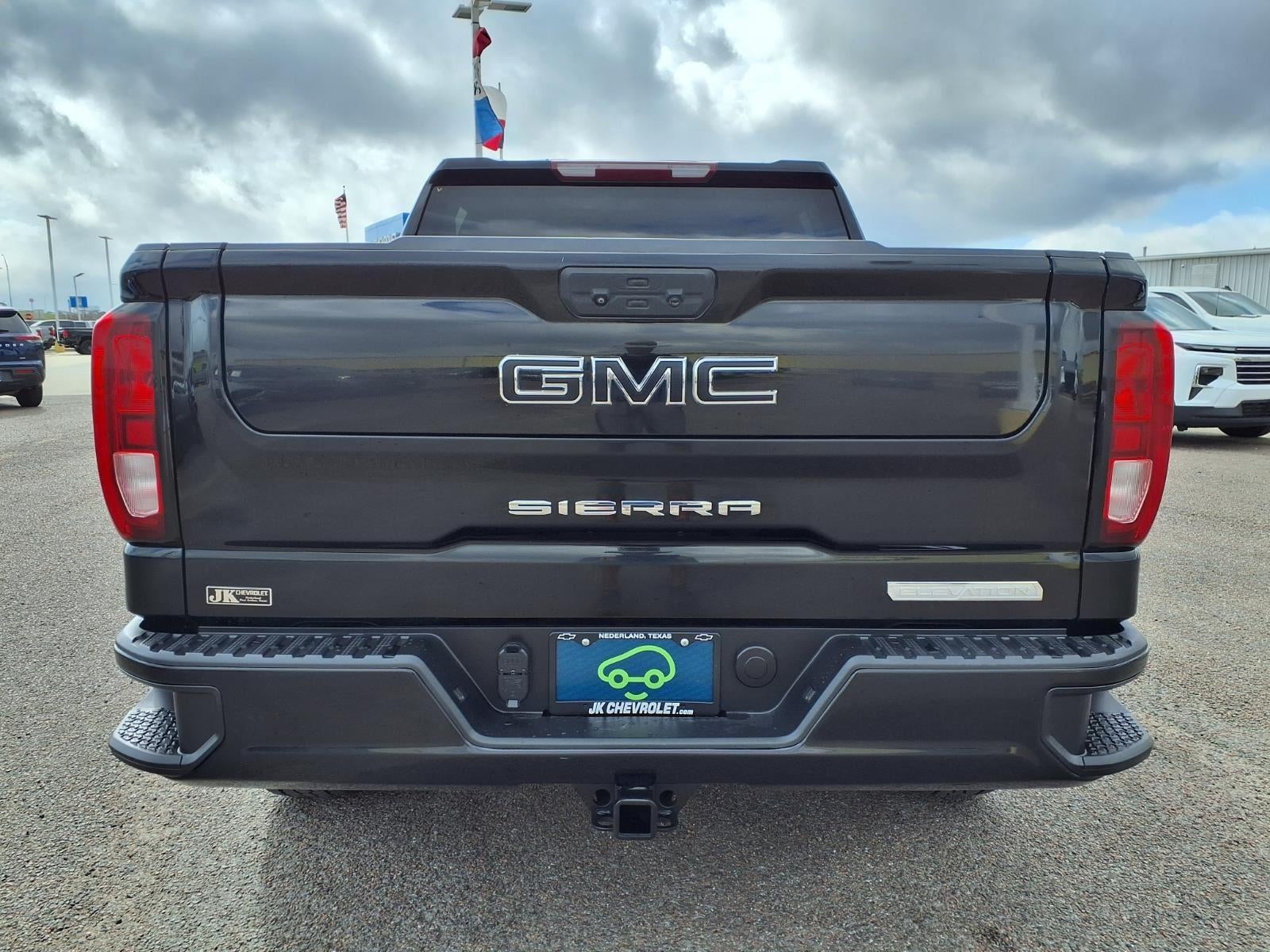 2022 GMC Sierra 1500 Elevation