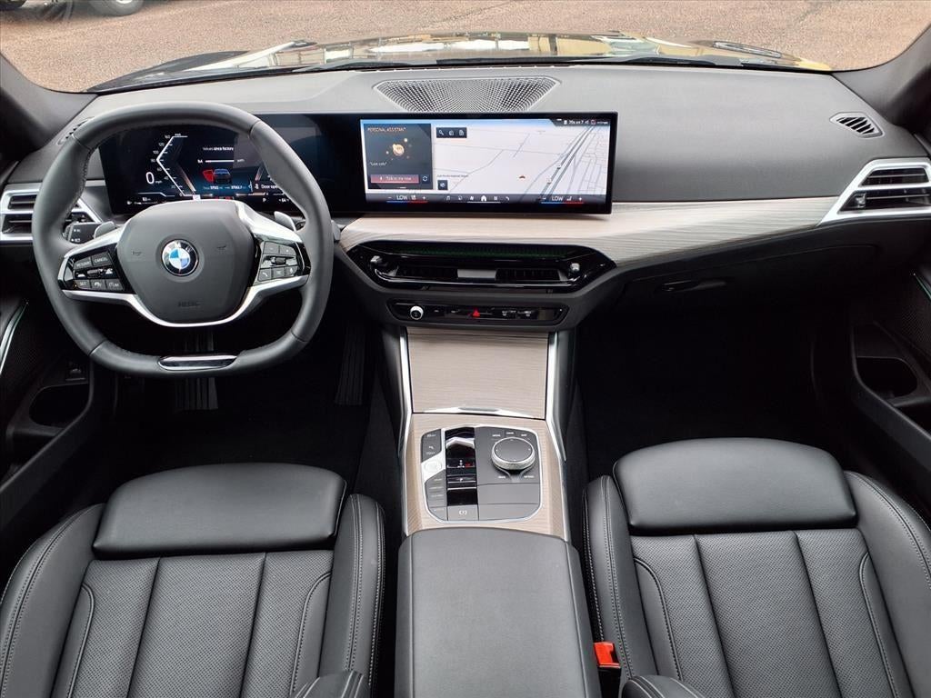 2025 BMW 3 Series 330i
