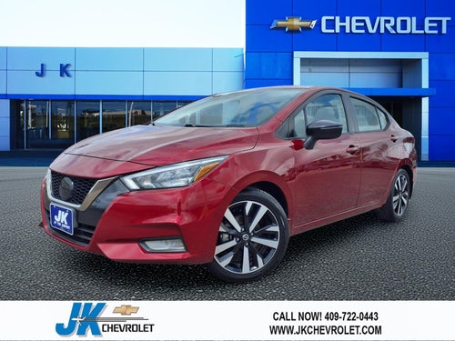 2021 Nissan Versa SR Xtronic CVT