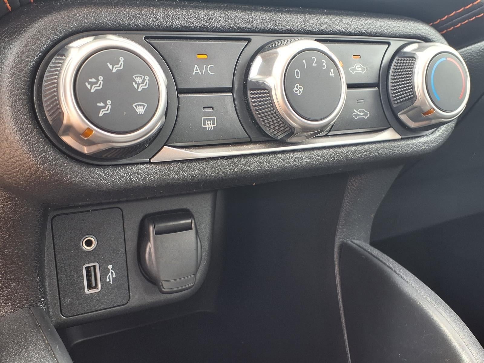 2021 Nissan Versa SR Xtronic CVT