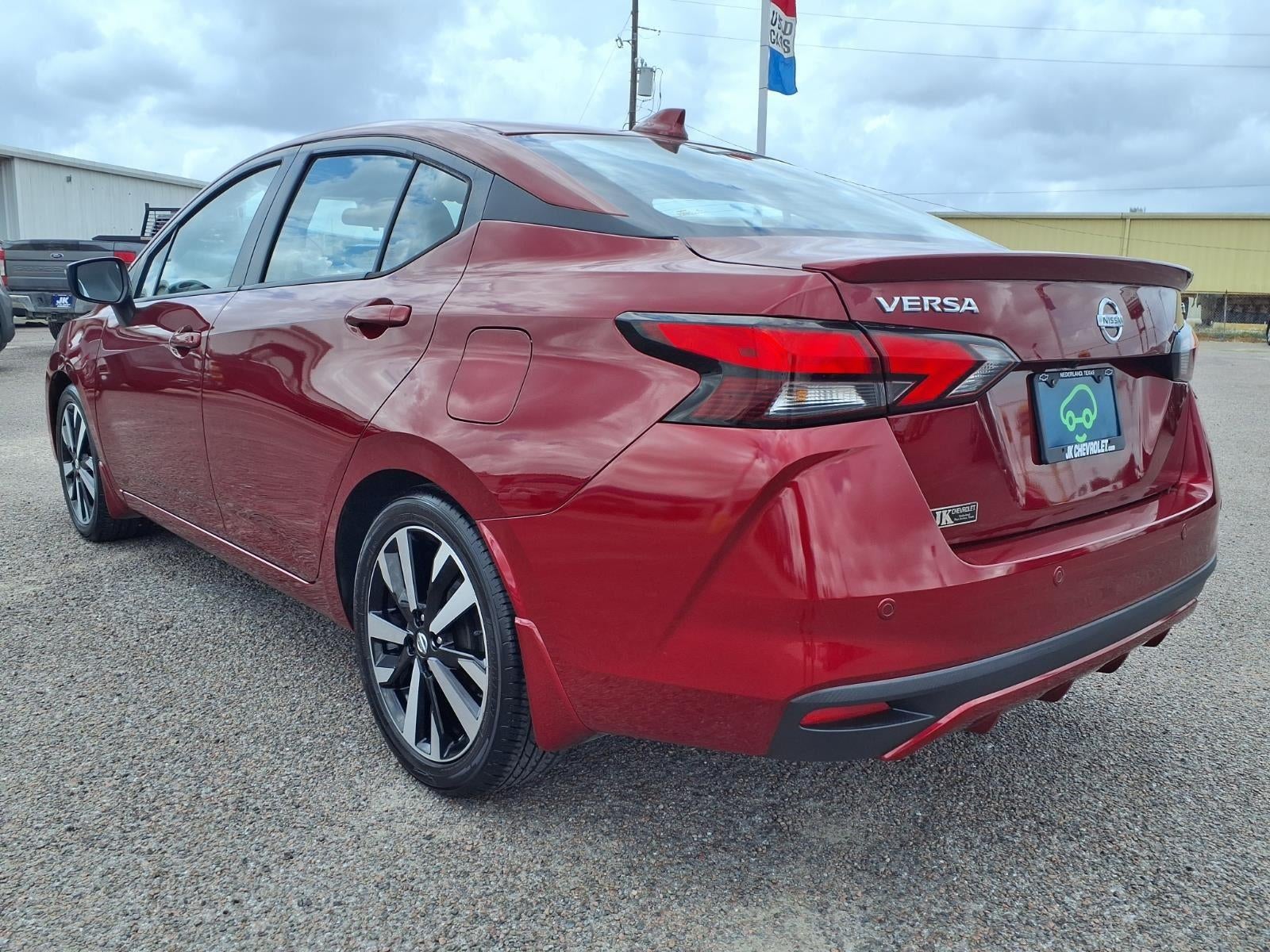 2021 Nissan Versa SR Xtronic CVT