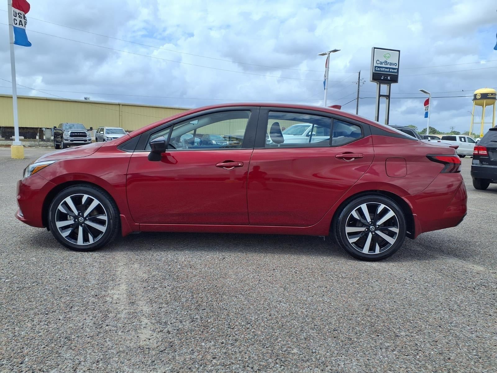 2021 Nissan Versa SR Xtronic CVT
