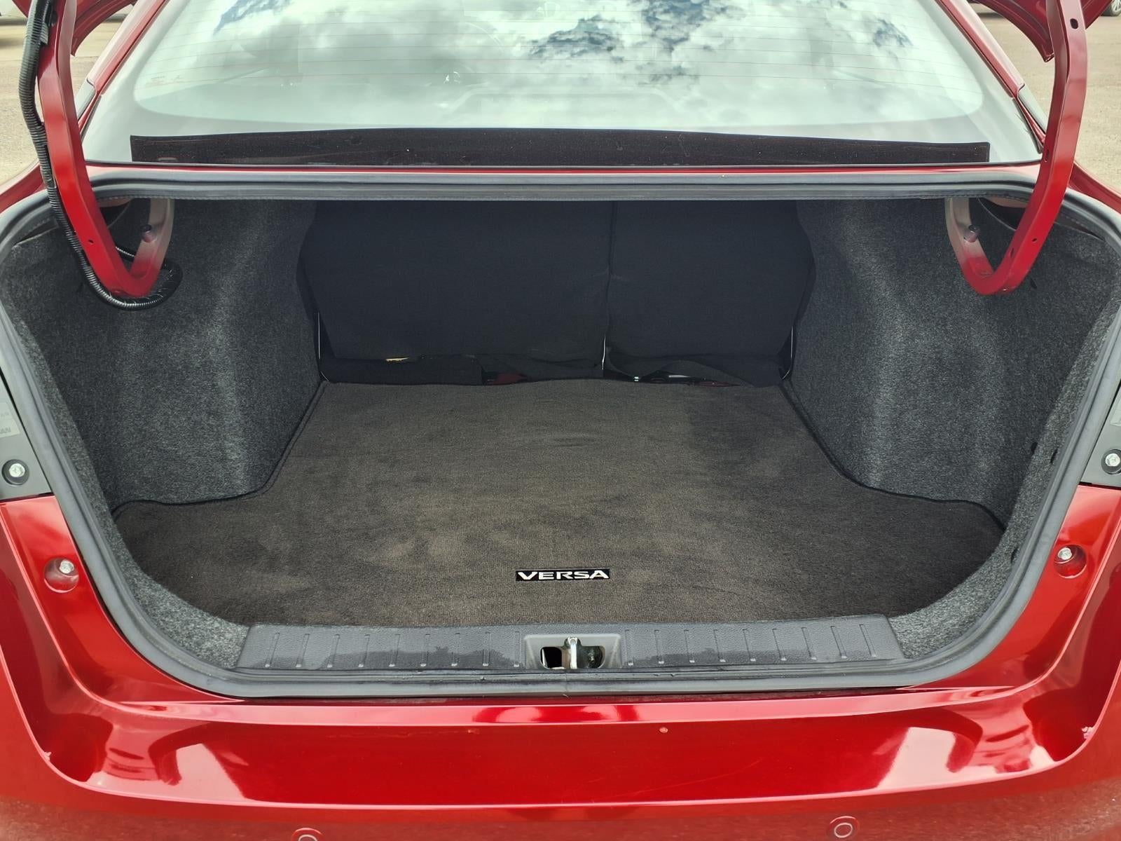 2021 Nissan Versa SR Xtronic CVT