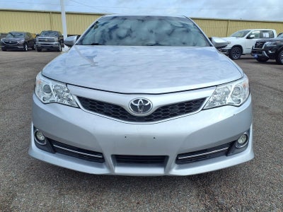 2014 Toyota Camry SE