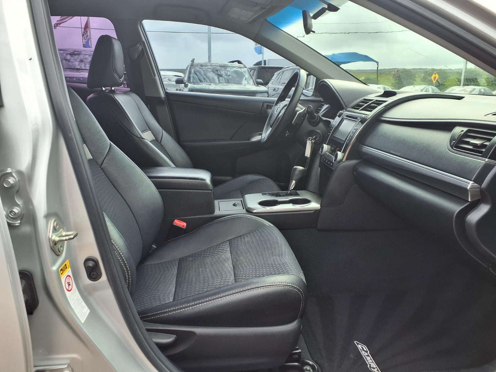 2014 Toyota Camry SE