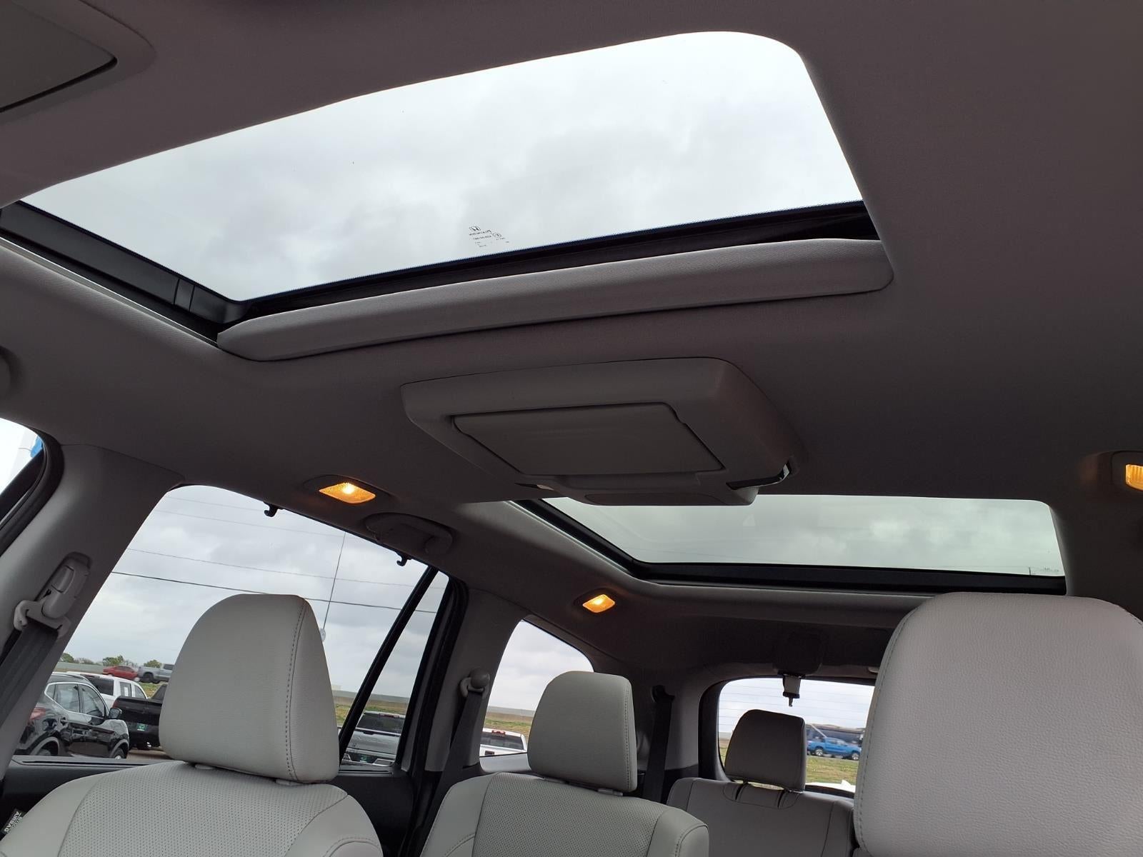 2020 Honda Pilot AWD Elite