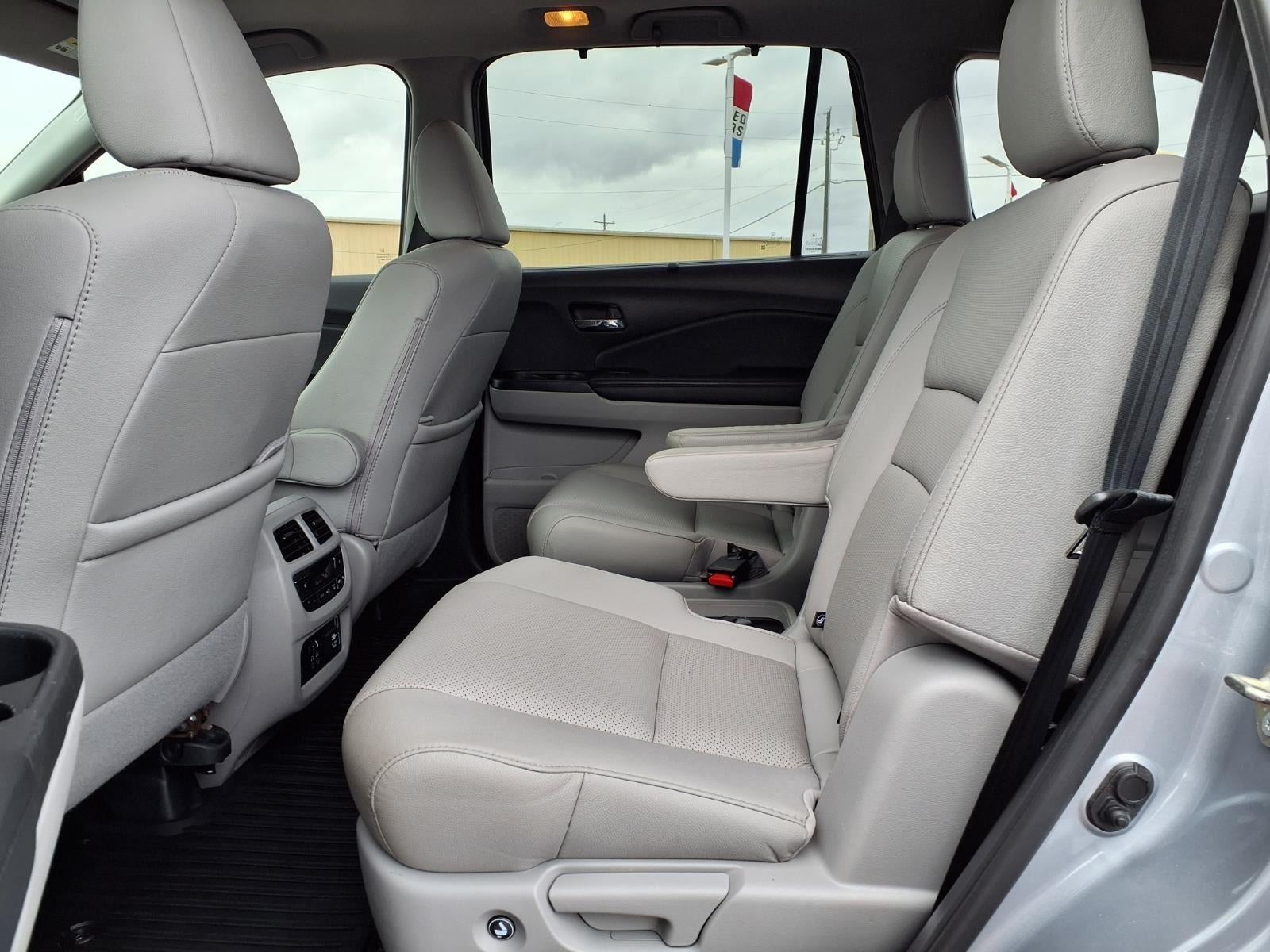 2020 Honda Pilot AWD Elite