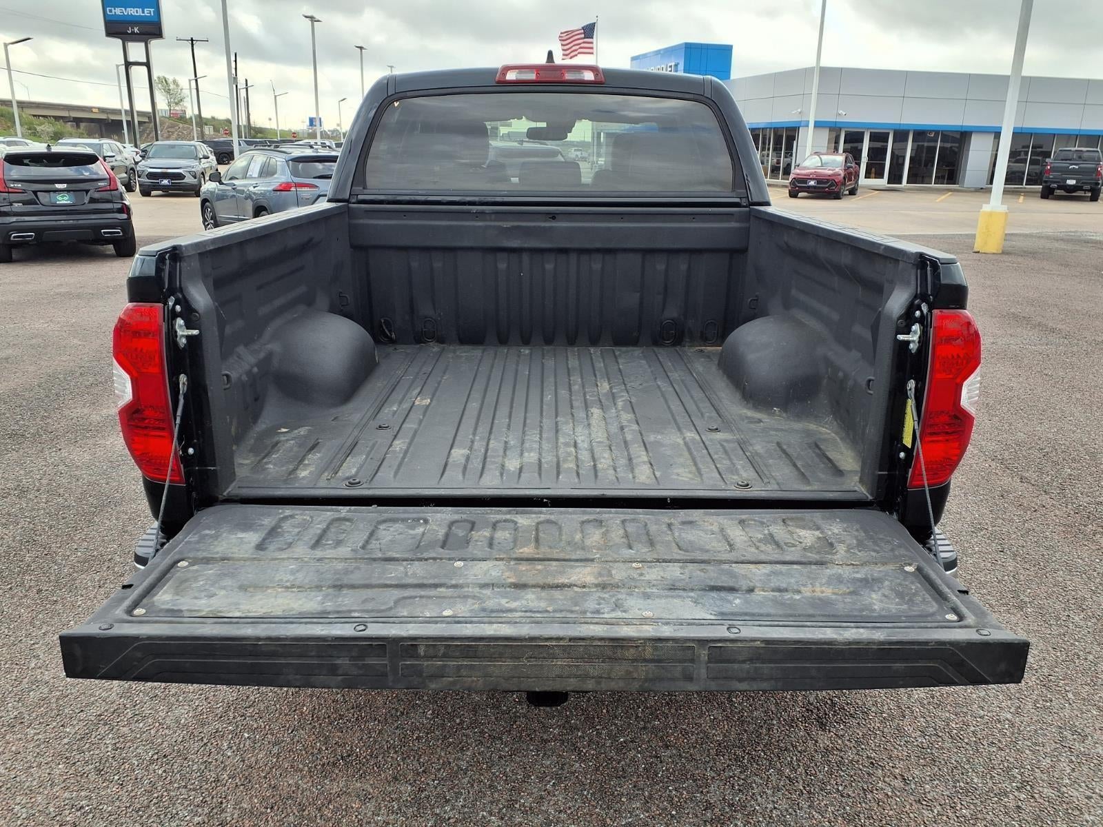 2020 Toyota Tundra SR5