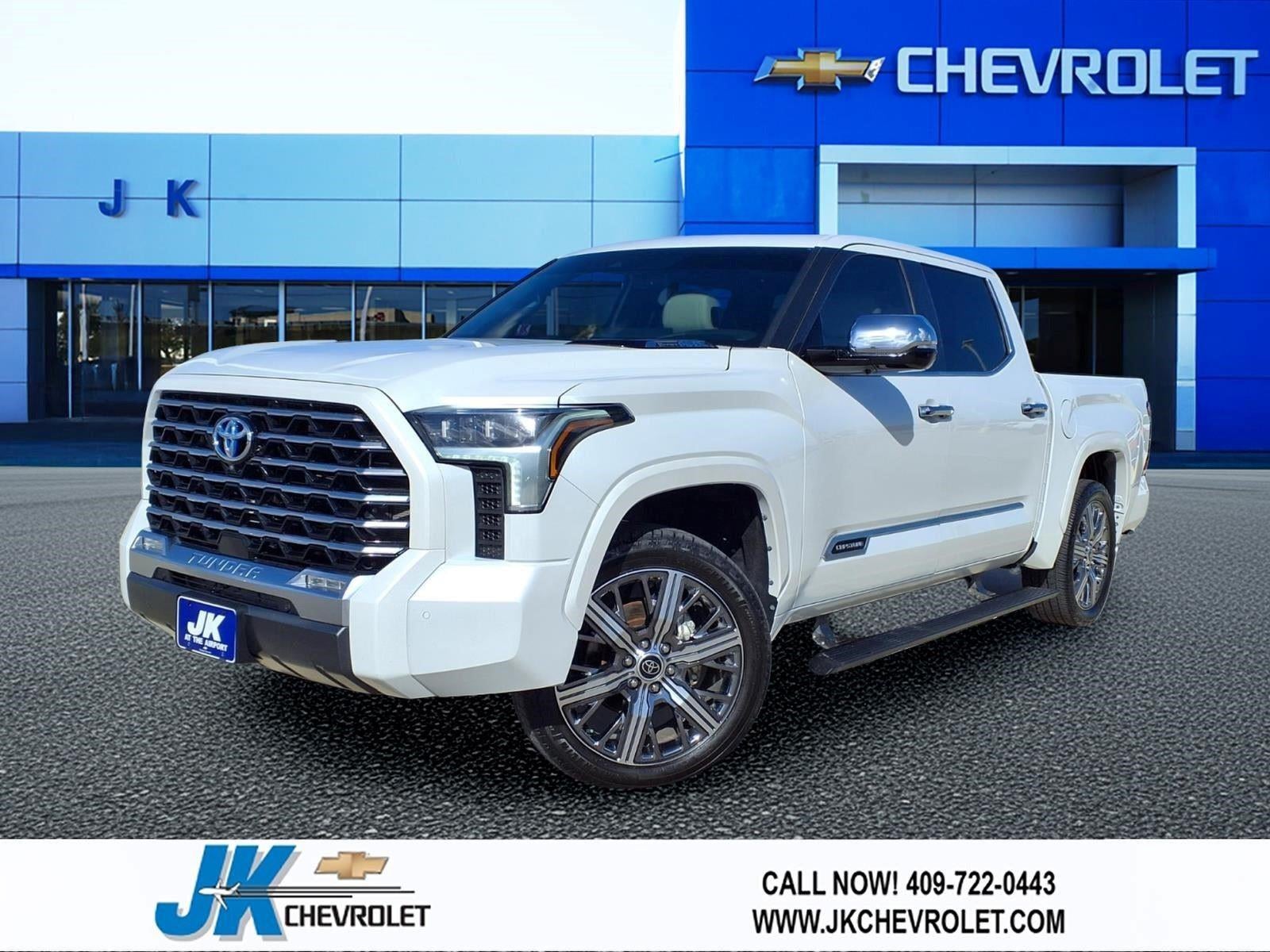 2023 Toyota Tundra Hybrid Capstone