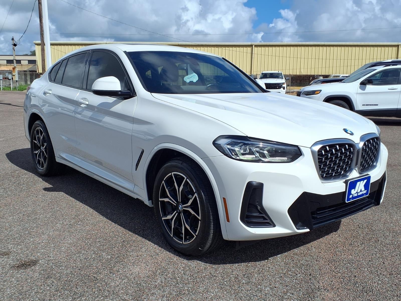 2023 BMW X4 xDrive30i